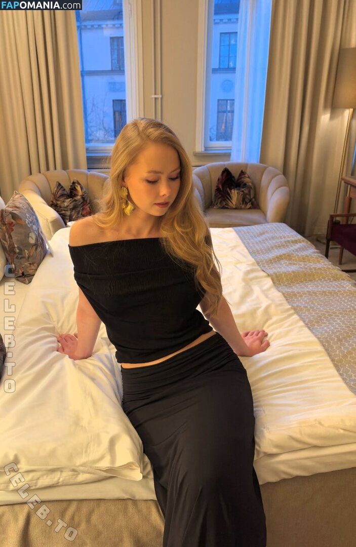 Izaandelle / _izaandelle_ Nu OnlyFans  Foto vazada #11