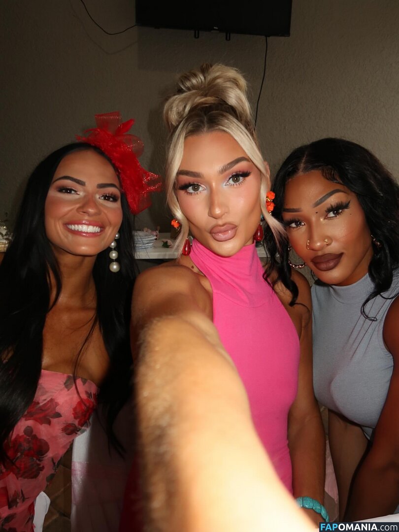 Izzi Dame / WWE NXT / izzi_bee / izzi_wwe Nu OnlyFans  Foto vazada #8