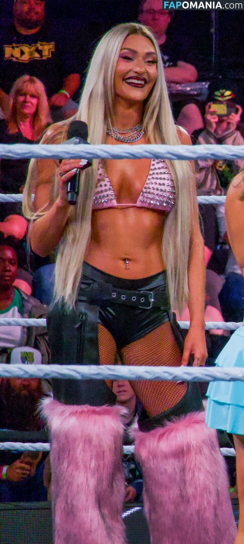 Izzi Dame / WWE NXT / izzi_bee / izzi_wwe Nu OnlyFans  Foto vazada #36