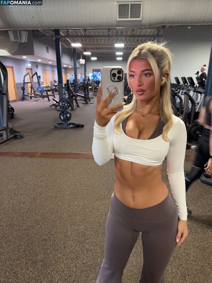 Isabel Taffs / IzzyTaffs / isabel_taffs / isabeltaffs Nu OnlyFans  Foto vazada #17