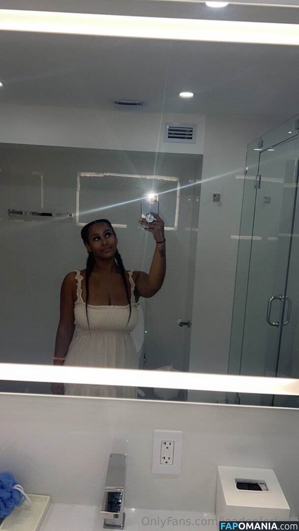 jaadenforfree / thejaadenkyrelle Nu OnlyFans  Foto vazada #9