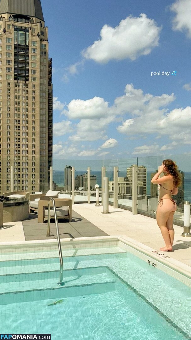 Jacindatravels_ / peachycaro Nu OnlyFans  Foto vazada #4