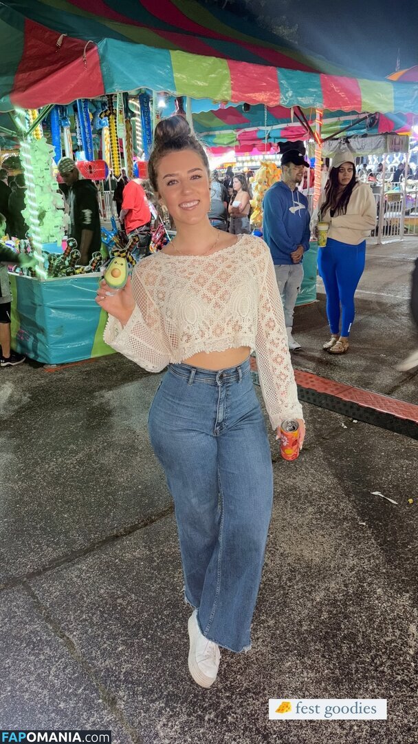 Jacindatravels_ / peachycaro Nu OnlyFans  Foto vazada #78