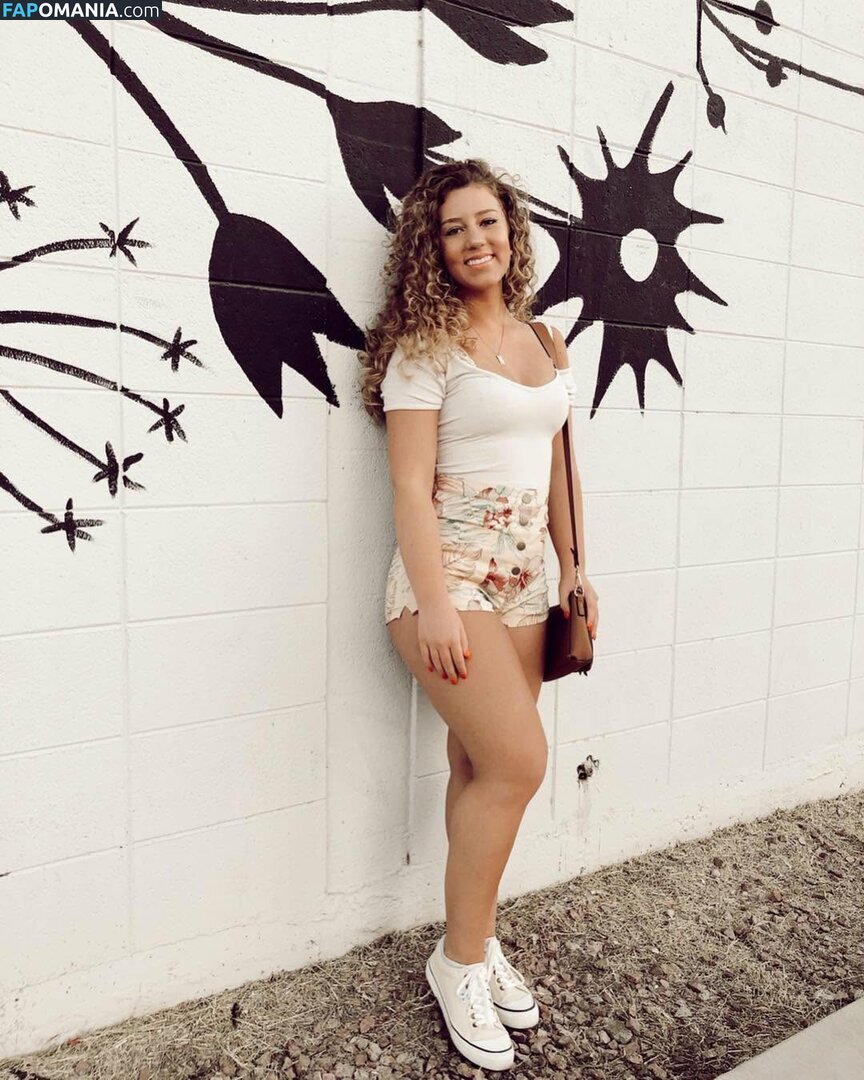 Jacindatravels_ / peachycaro Nu OnlyFans  Foto vazada #145