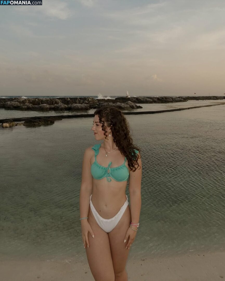 Jacindatravels_ / peachycaro Nu OnlyFans  Foto vazada #215