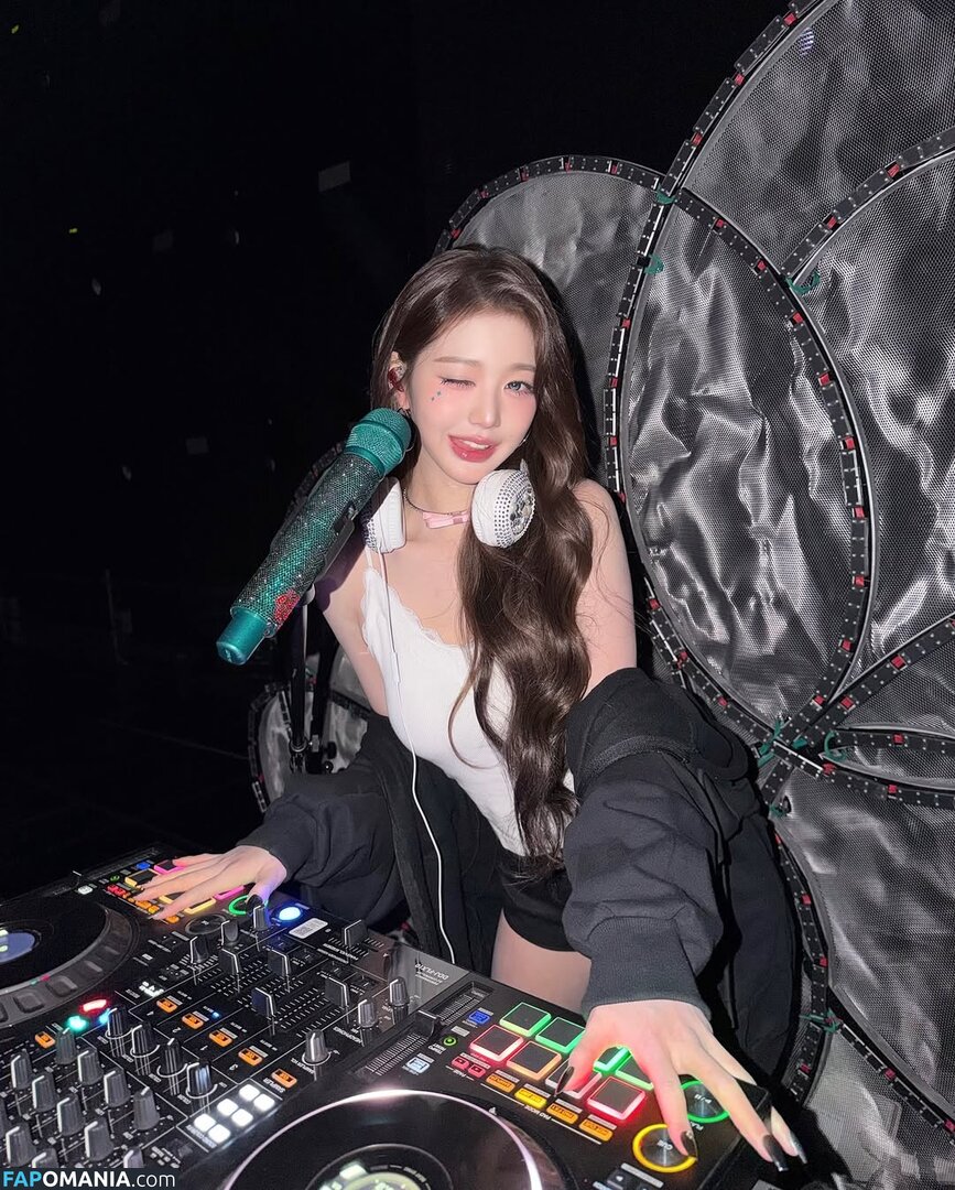 Jang Won-young / for_everyoung10 / 장원영 WONYOUNG Nu OnlyFans  Foto vazada #150