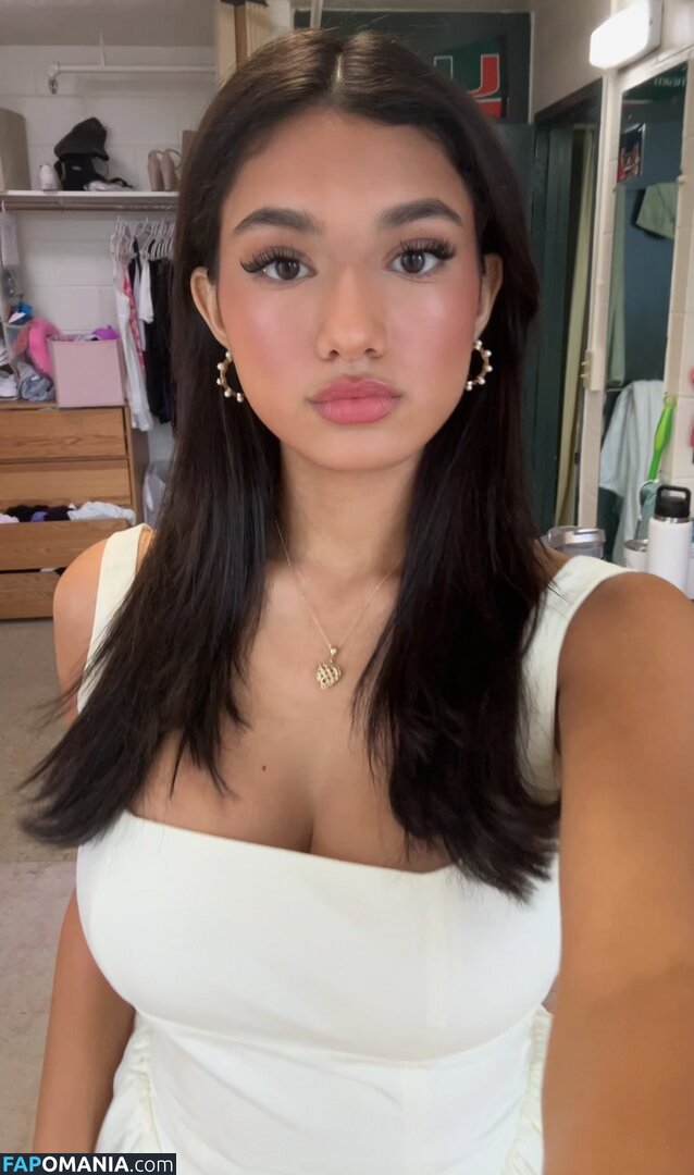 jasmine_lillyyy / jasmine_lillyyyy Nu OnlyFans  Foto vazada #38