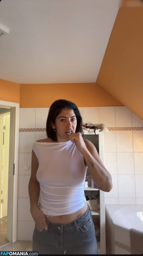 Jeannie-Naomi Wagner / jeanniejuice / prinzessinjeanniefee Nu OnlyFans  Foto vazada #70