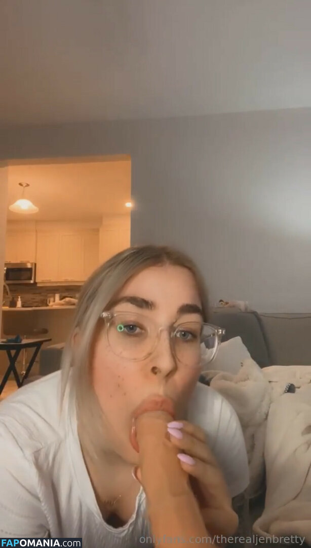Jen Brett / JenBretty / therealjenbretty Nu OnlyFans  Foto vazada #228