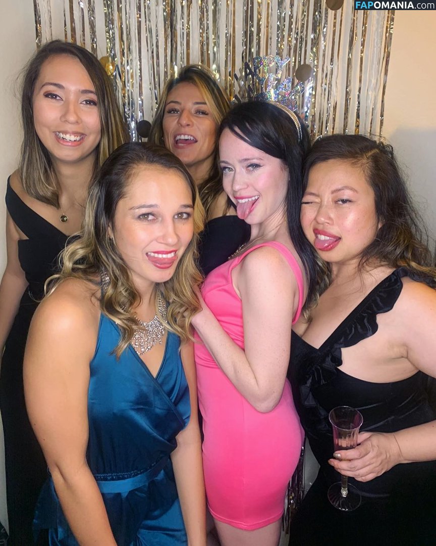 jenhearts247 / jenloveheart Nu OnlyFans  Foto vazada #60