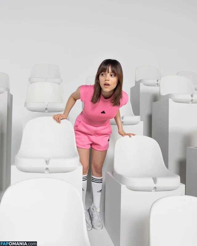 Jenna Ortega / Page / jennaortega Nu OnlyFans  Foto vazada #53