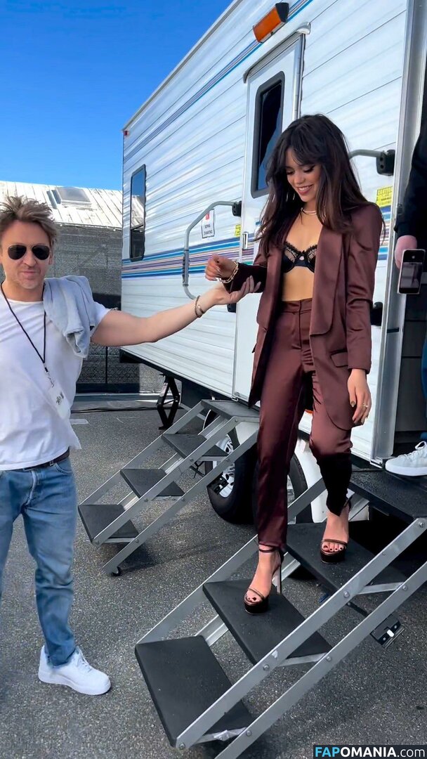 Jenna Ortega / Page / jennaortega Nu OnlyFans  Foto vazada #376