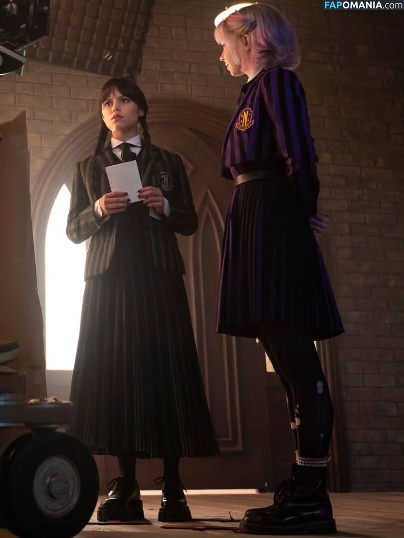 Jenna Ortega / Page / jennaortega Nu OnlyFans  Foto vazada #1627