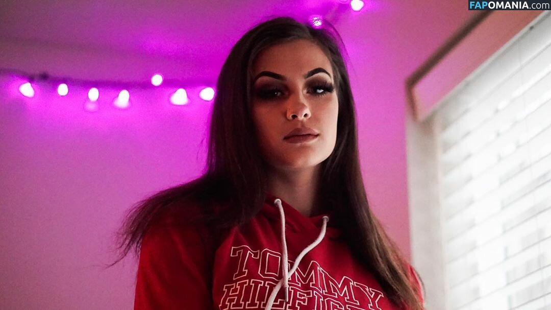 Jennica / iamjenicca / jenicca / jennicathomp Nu OnlyFans  Foto vazada #11