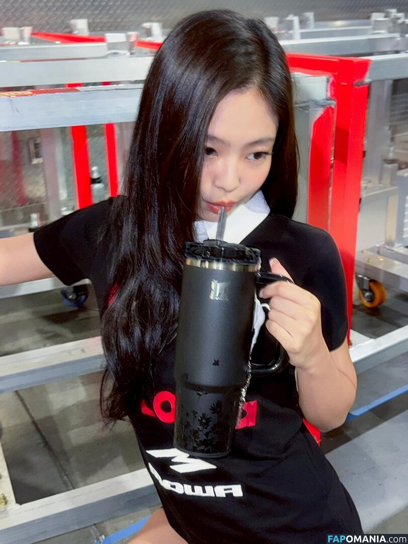 Blackpink / Jennie | BLΛƆKPIИK / jennierubyjane / sheflieshigh Nu OnlyFans  Foto vazada #440
