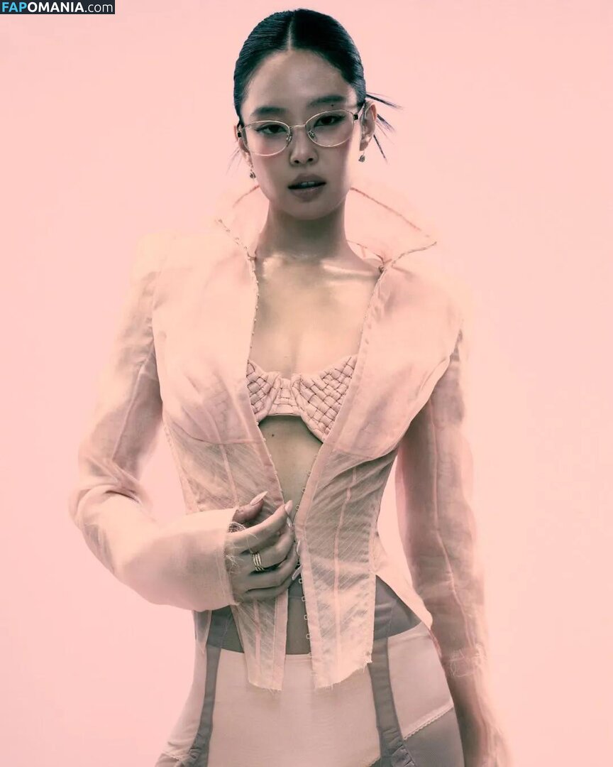 Blackpink / Jennie | BLΛƆKPIИK / jennierubyjane / sheflieshigh Nu OnlyFans  Foto vazada #512