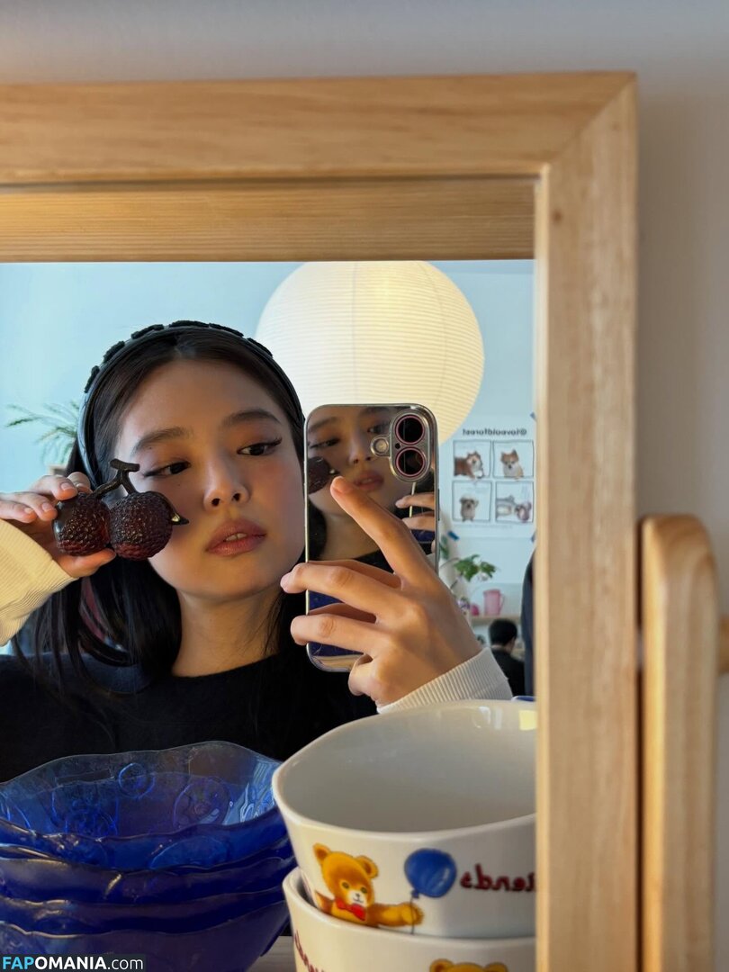 Blackpink / Jennie | BLΛƆKPIИK / jennierubyjane / sheflieshigh Nu OnlyFans  Foto vazada #515