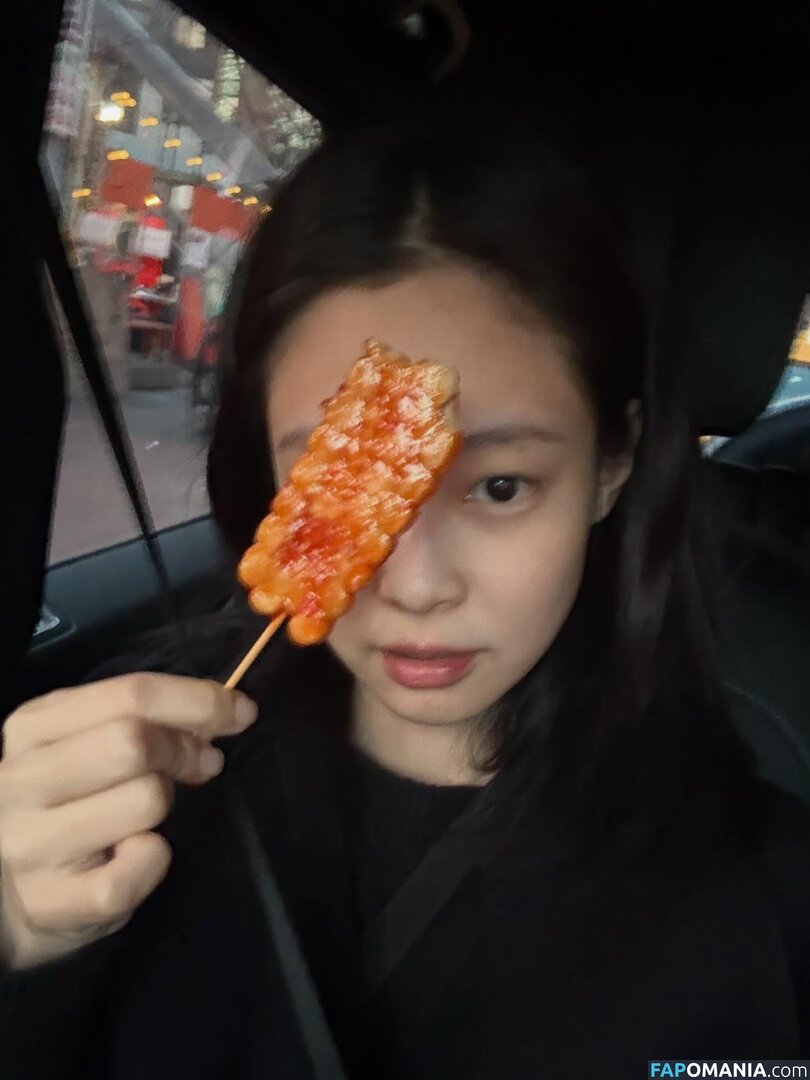 Blackpink / Jennie | BLΛƆKPIИK / jennierubyjane / sheflieshigh Nu OnlyFans  Foto vazada #517