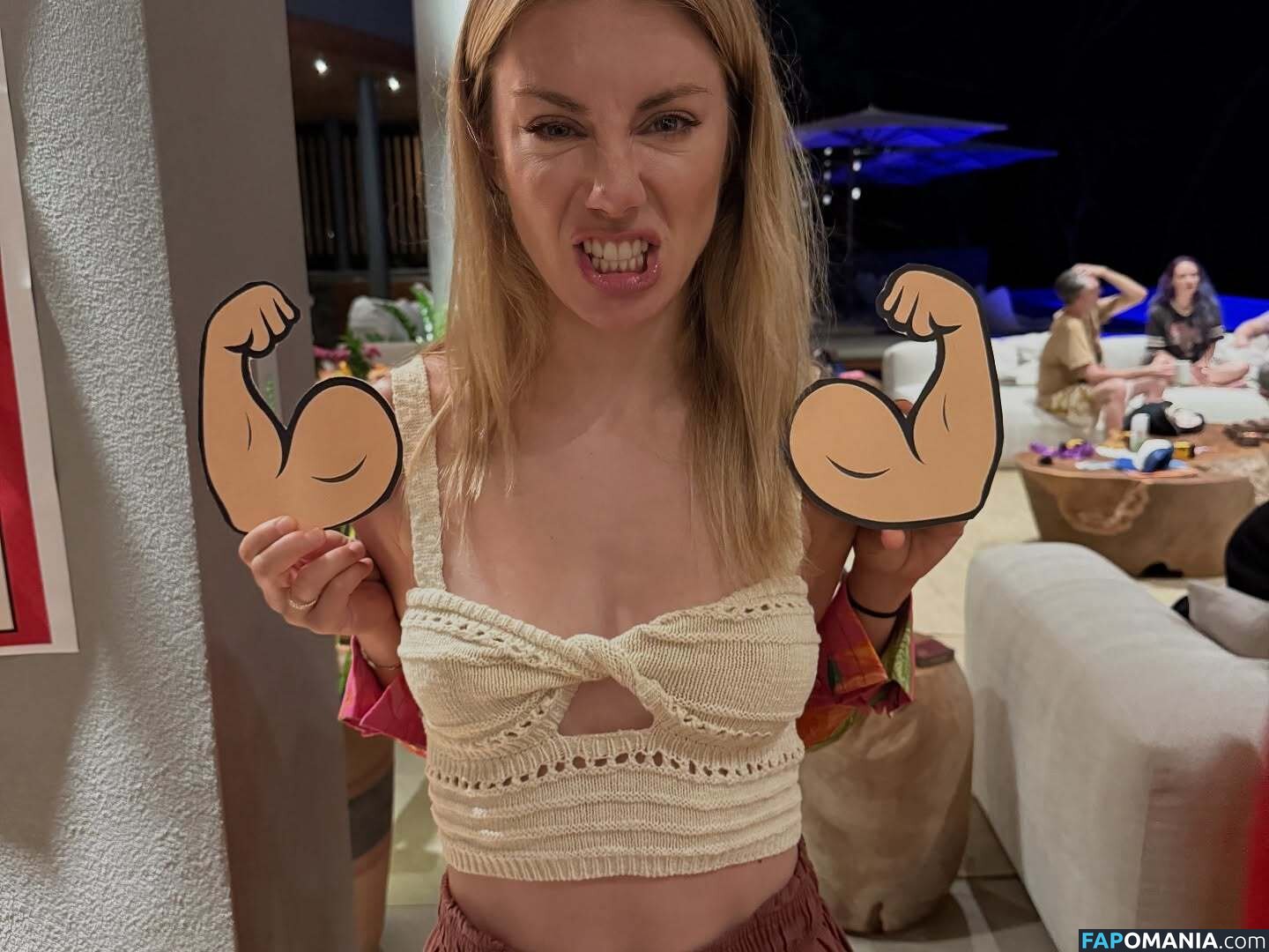 Jennifer Holland / https: / jenniferlholland / jennlholland Nu OnlyFans  Foto vazada #59