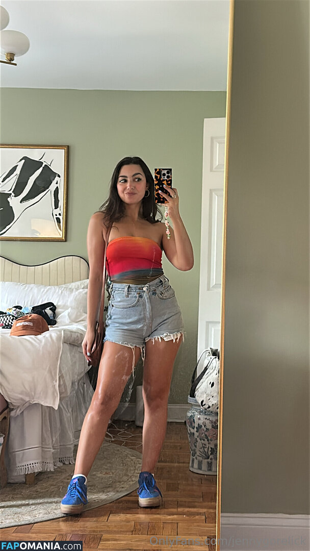 Jenny Gorelick / jennycestquoi / jennygorelick Nu OnlyFans  Foto vazada #2