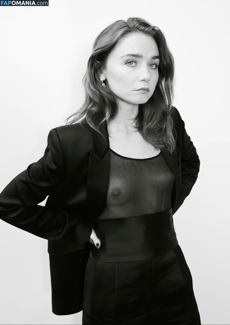 Jessica Barden / jessybarden Nu OnlyFans  Foto vazada #6