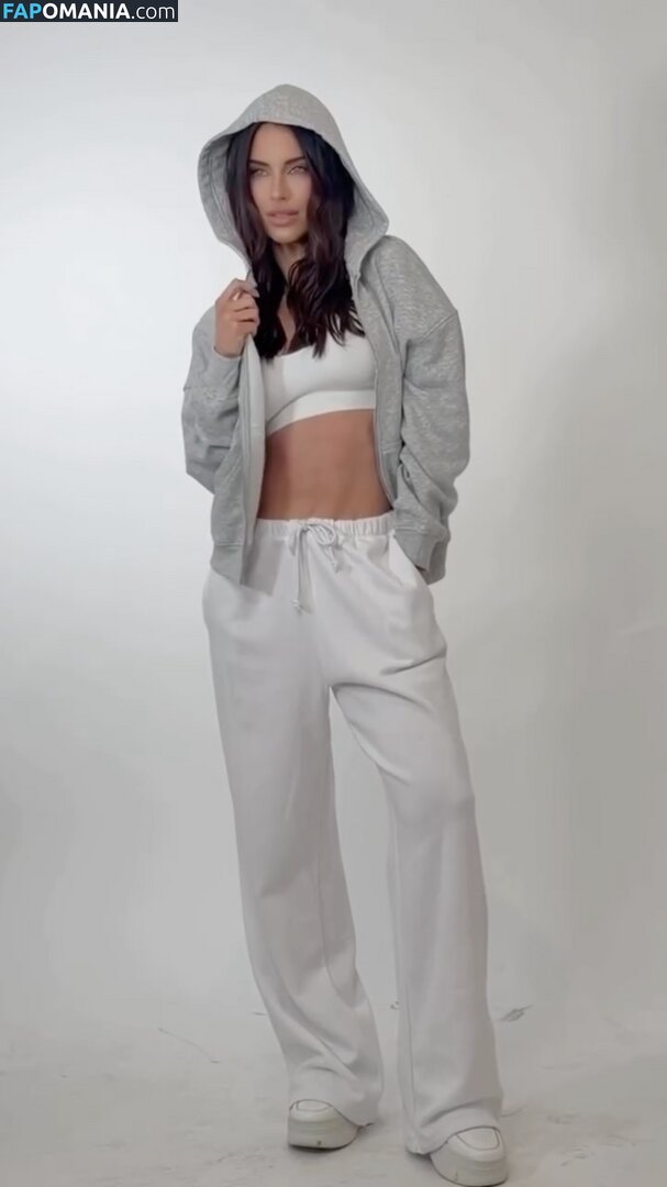 Jessica Lowndes / jessicalowndes Nu OnlyFans  Foto vazada #345
