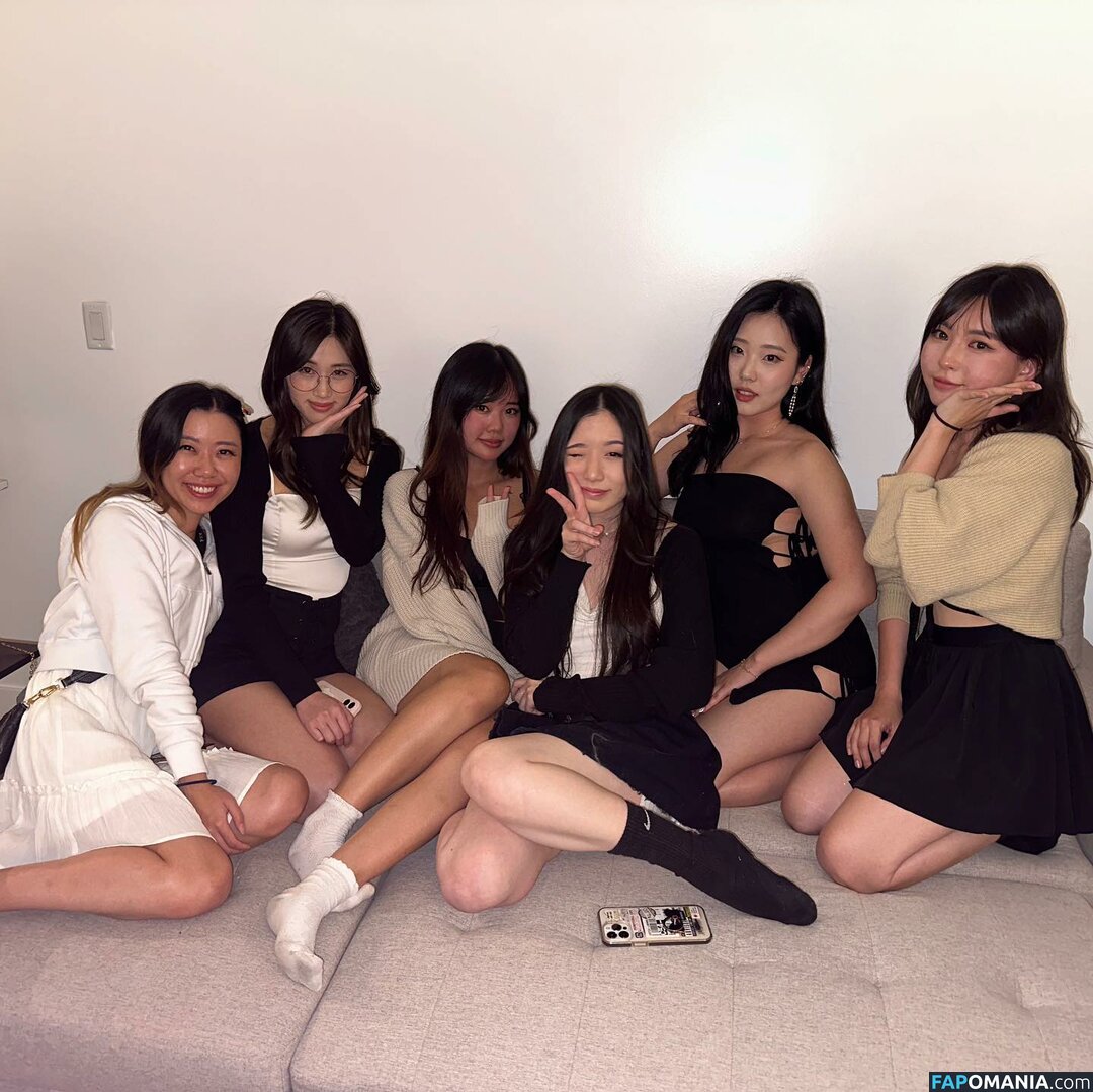 AGirlAndAGame / Jessica / h.yojeong / jessicahkim / jessicanigri Nu OnlyFans  Foto vazada #7