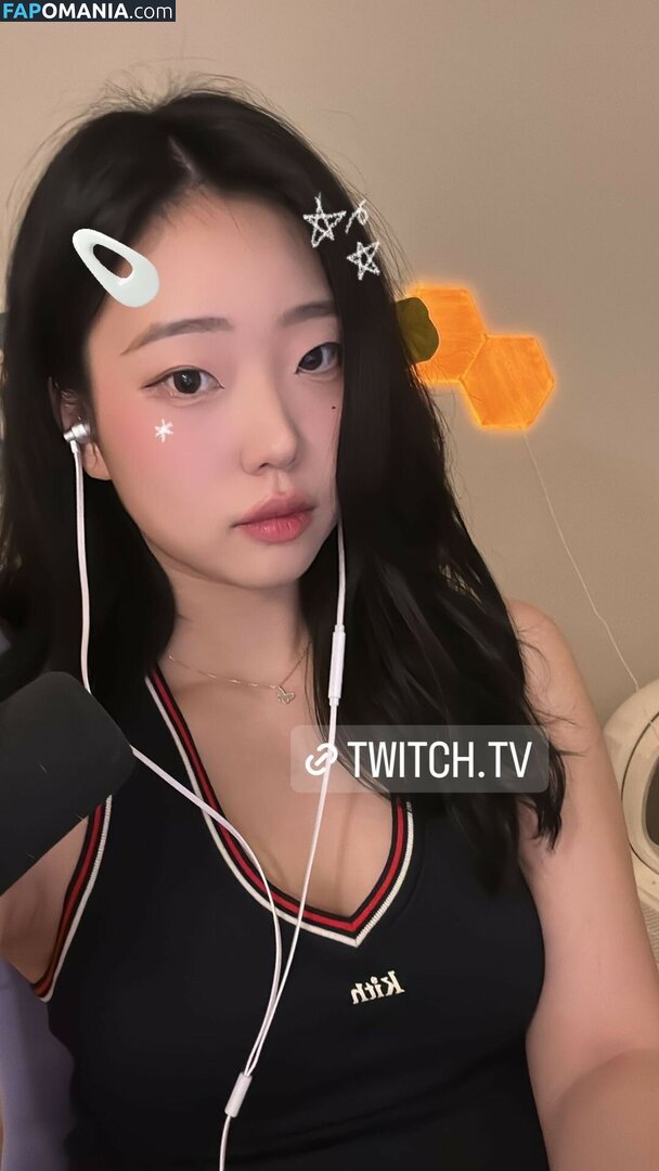 AGirlAndAGame / Jessica / h.yojeong / jessicahkim / jessicanigri Nu OnlyFans  Foto vazada #50