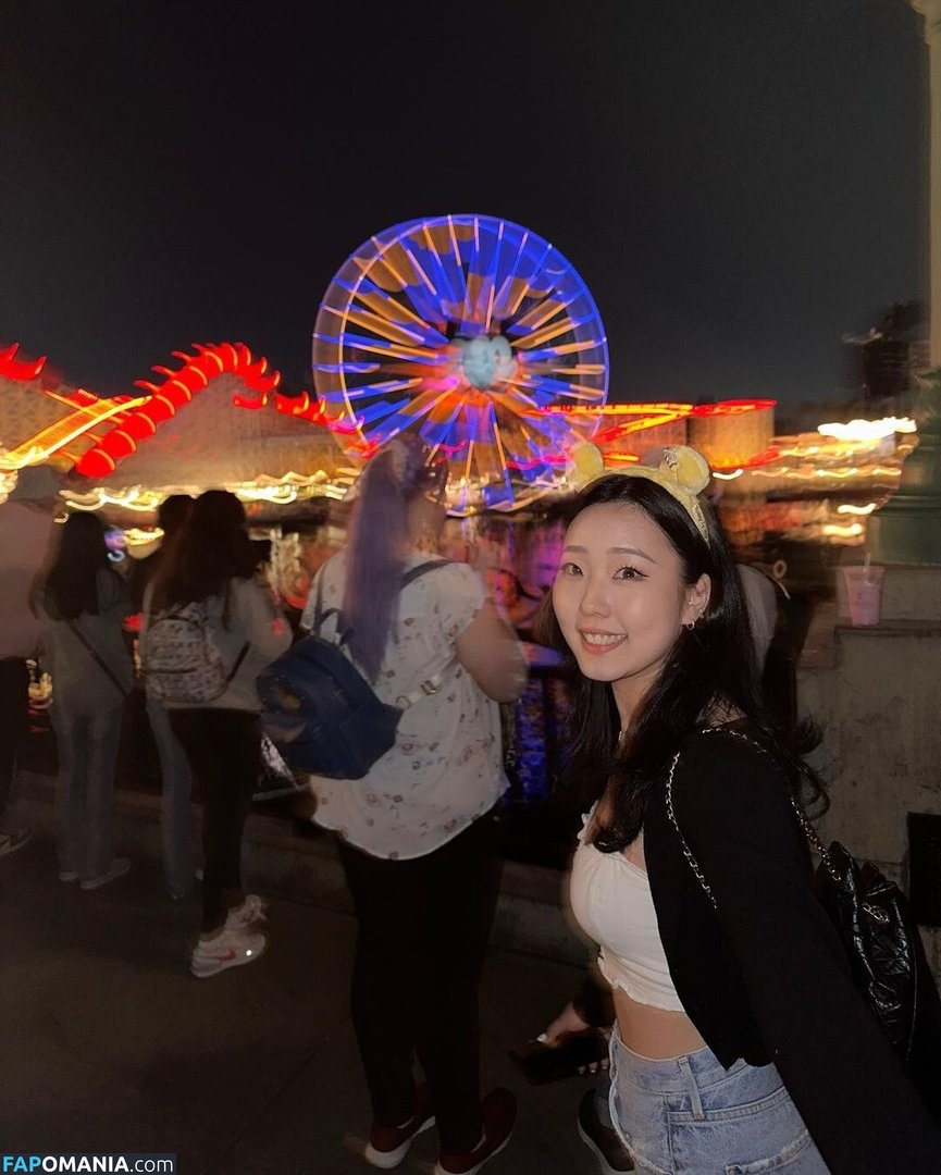 AGirlAndAGame / Jessica / h.yojeong / jessicahkim / jessicanigri Nu OnlyFans  Foto vazada #63