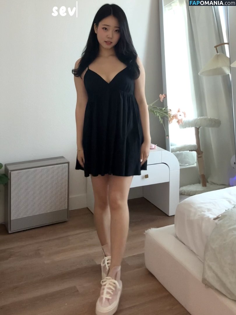 AGirlAndAGame / Jessica / h.yojeong / jessicahkim / jessicanigri Nu OnlyFans  Foto vazada #116