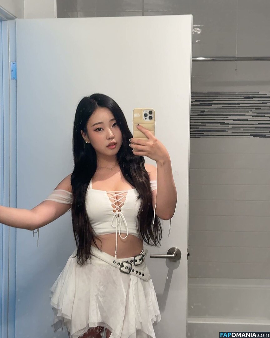AGirlAndAGame / Jessica / h.yojeong / jessicahkim / jessicanigri Nu OnlyFans  Foto vazada #194