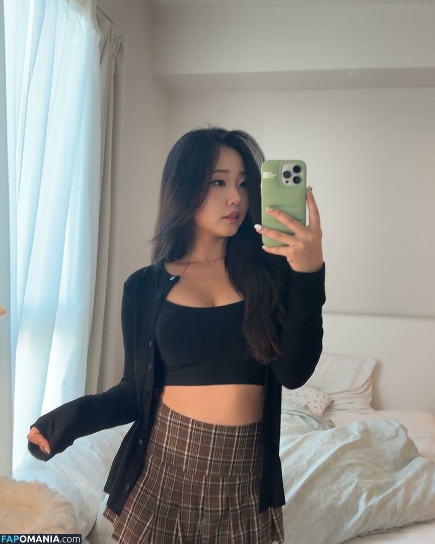 AGirlAndAGame / Jessica / h.yojeong / jessicahkim / jessicanigri Nu OnlyFans  Foto vazada #224