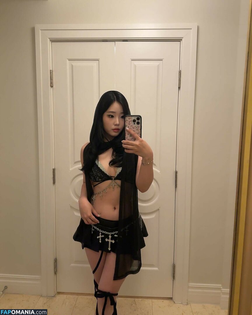 AGirlAndAGame / Jessica / h.yojeong / jessicahkim / jessicanigri Nu OnlyFans  Foto vazada #711