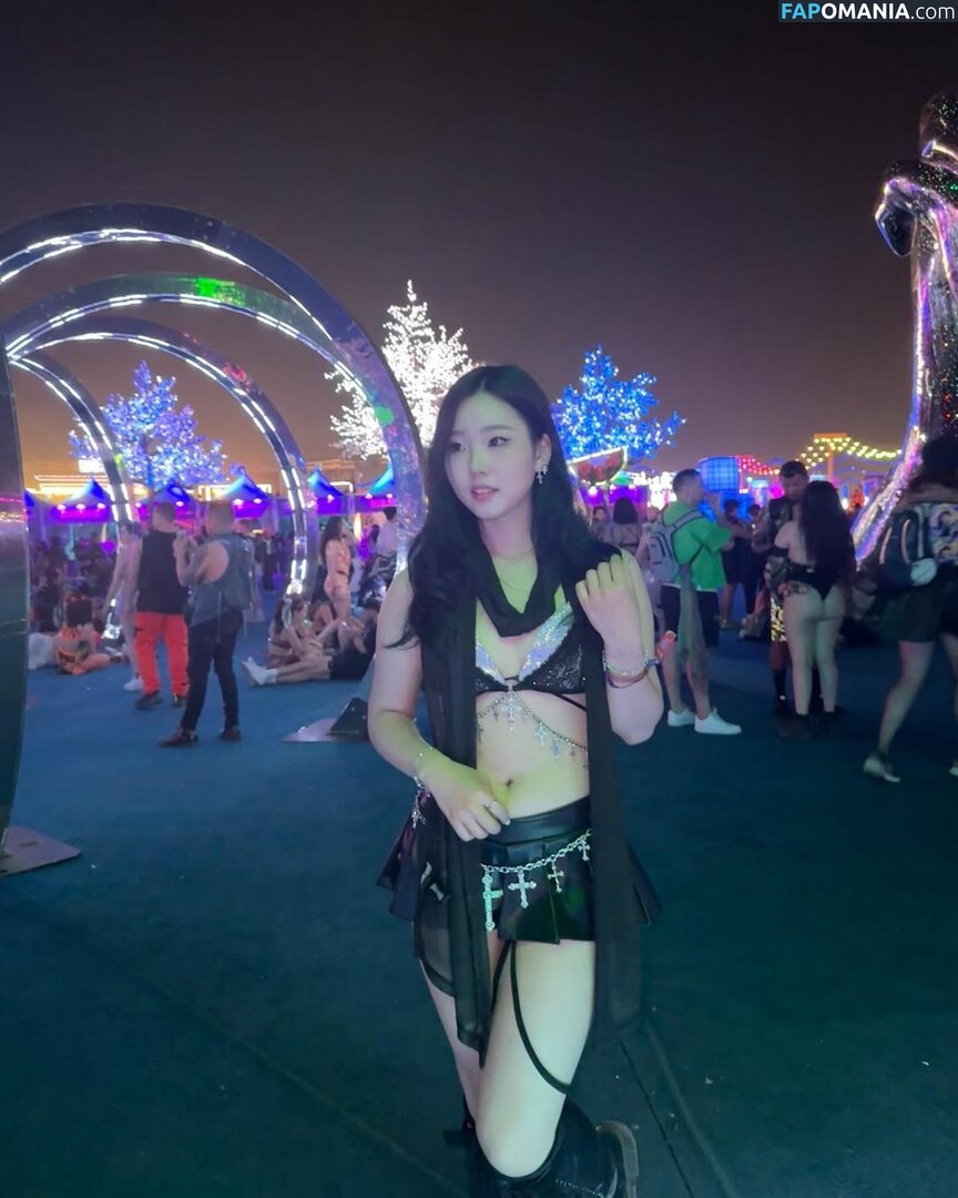 AGirlAndAGame / Jessica / h.yojeong / jessicahkim / jessicanigri Nu OnlyFans  Foto vazada #718