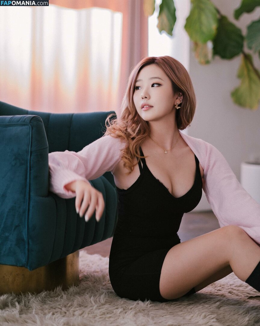 AGirlAndAGame / Jessica / h.yojeong / jessicahkim / jessicanigri Nu OnlyFans  Foto vazada #844