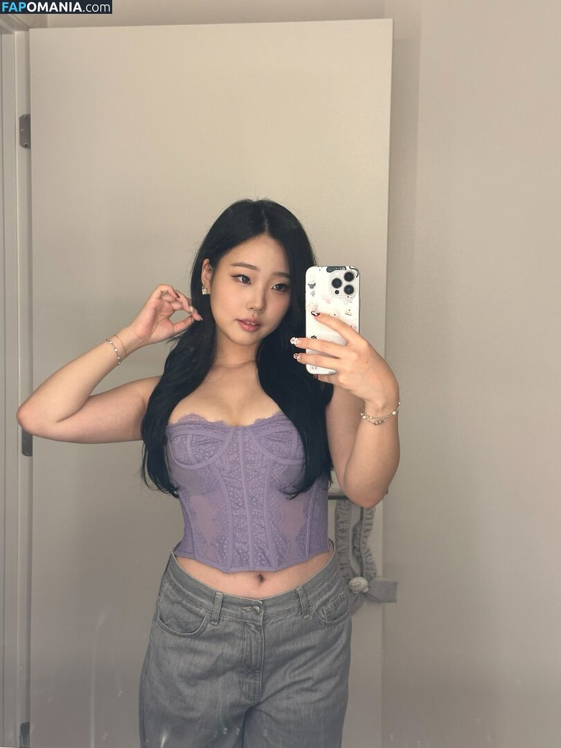 AGirlAndAGame / Jessica / h.yojeong / jessicahkim / jessicanigri Nu OnlyFans  Foto vazada #904