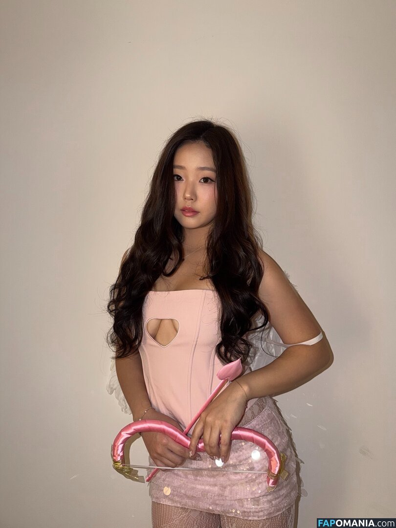 AGirlAndAGame / Jessica / h.yojeong / jessicahkim / jessicanigri Nu OnlyFans  Foto vazada #931