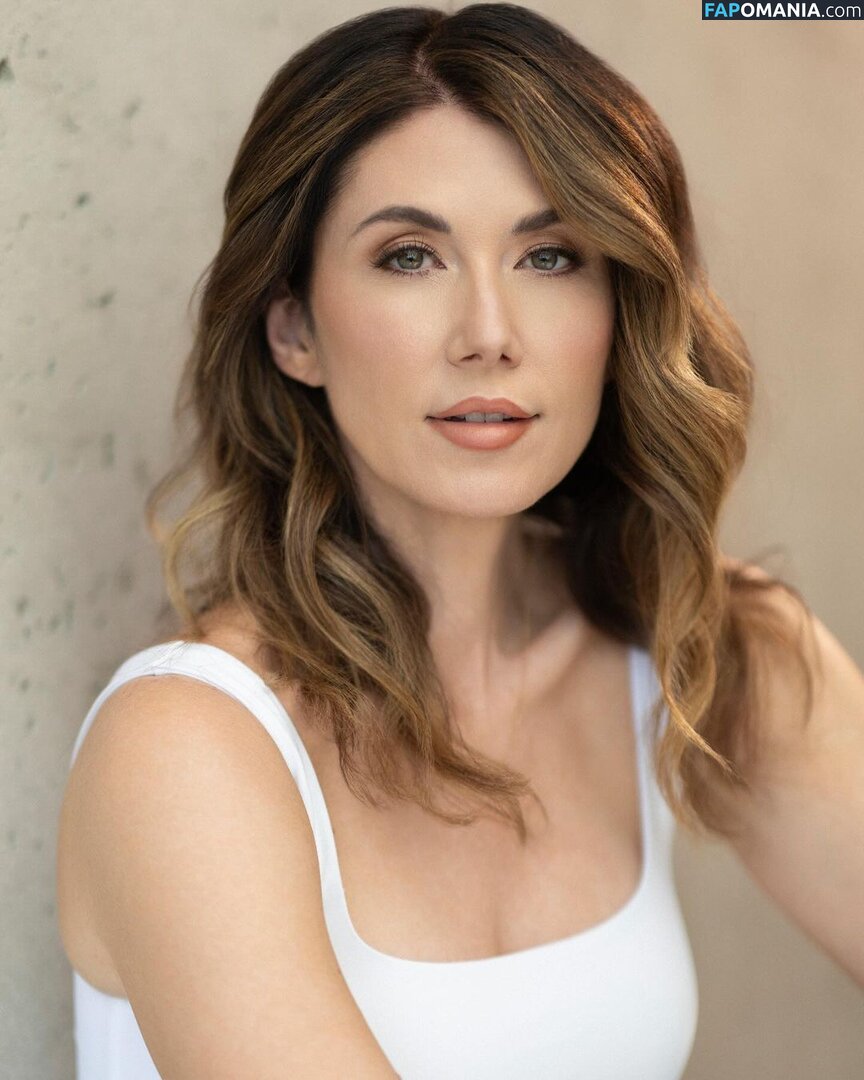 Jewel Staite / JewelStaite Nu OnlyFans  Foto vazada #323