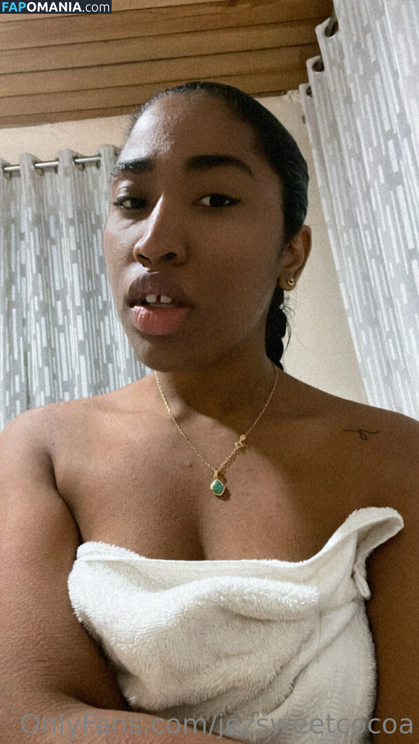 jenzsweettreats / jezsweetcocoa Nu OnlyFans  Foto vazada #1