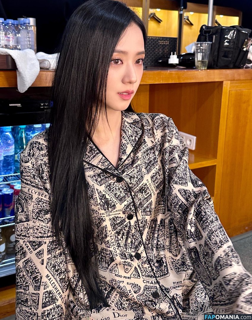 BLACKPINK / Jisoo / qenshizu / sooyaaa__ Nu OnlyFans  Foto vazada #20