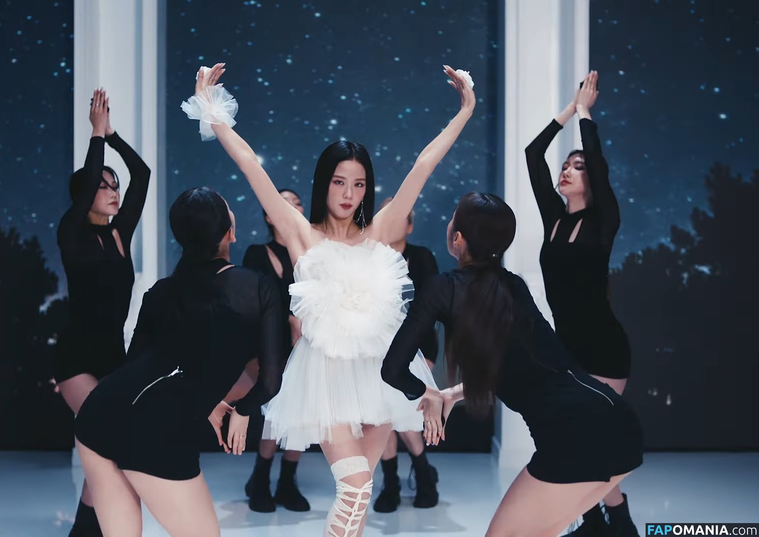 BLACKPINK / Jisoo / qenshizu / sooyaaa__ Nu OnlyFans  Foto vazada #572