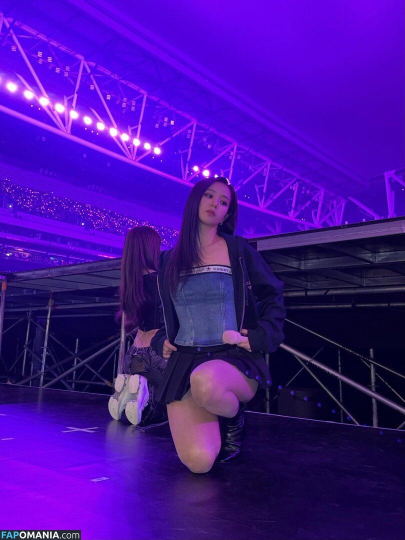 BLACKPINK / Jisoo / qenshizu / sooyaaa__ Nu OnlyFans  Foto vazada #582