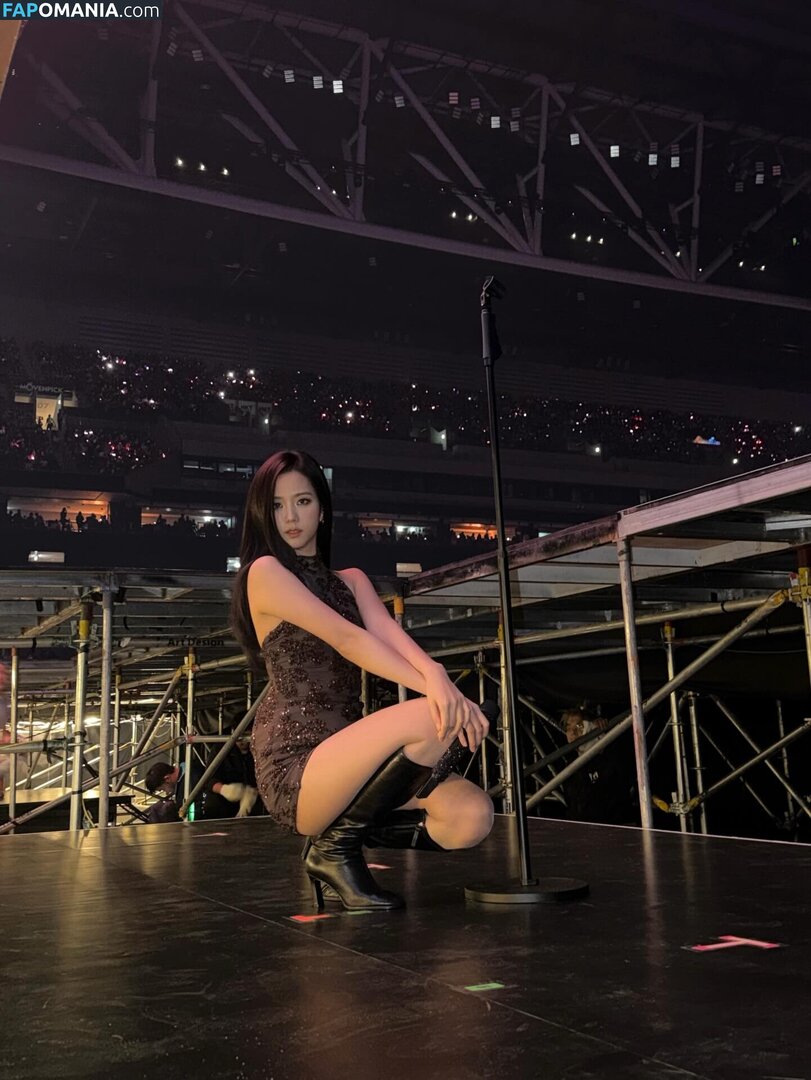 BLACKPINK / Jisoo / qenshizu / sooyaaa__ Nu OnlyFans  Foto vazada #595