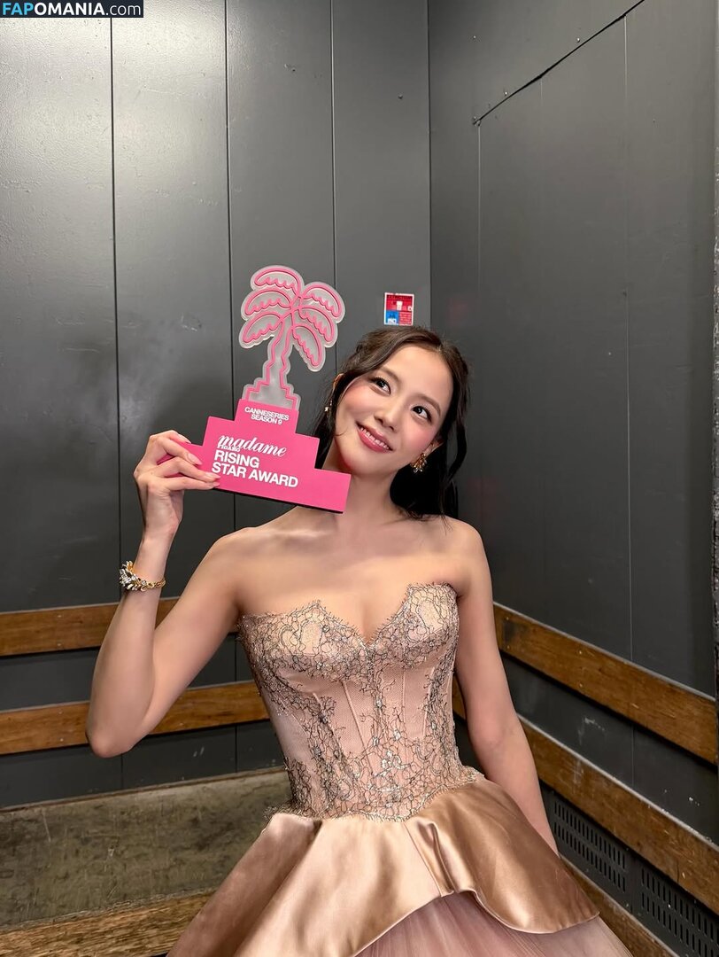 BLACKPINK / Jisoo / qenshizu / sooyaaa__ Nu OnlyFans  Foto vazada #621