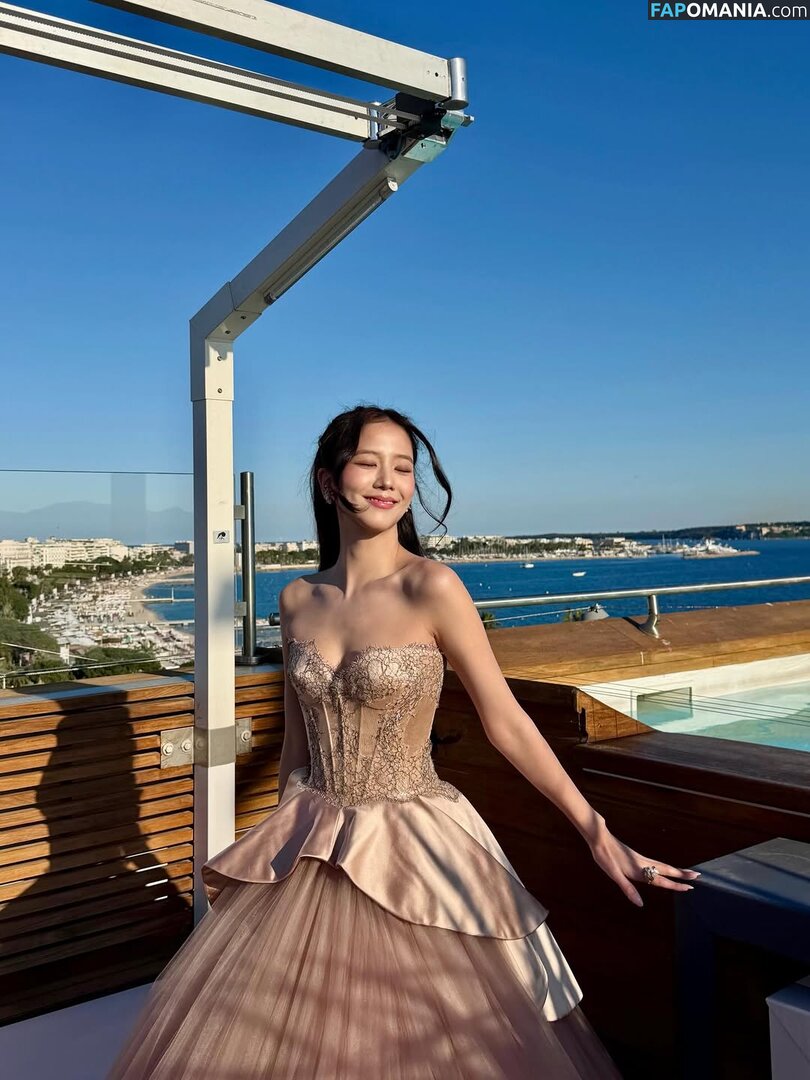 BLACKPINK / Jisoo / qenshizu / sooyaaa__ Nu OnlyFans  Foto vazada #622