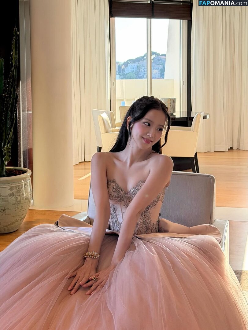 BLACKPINK / Jisoo / qenshizu / sooyaaa__ Nu OnlyFans  Foto vazada #627