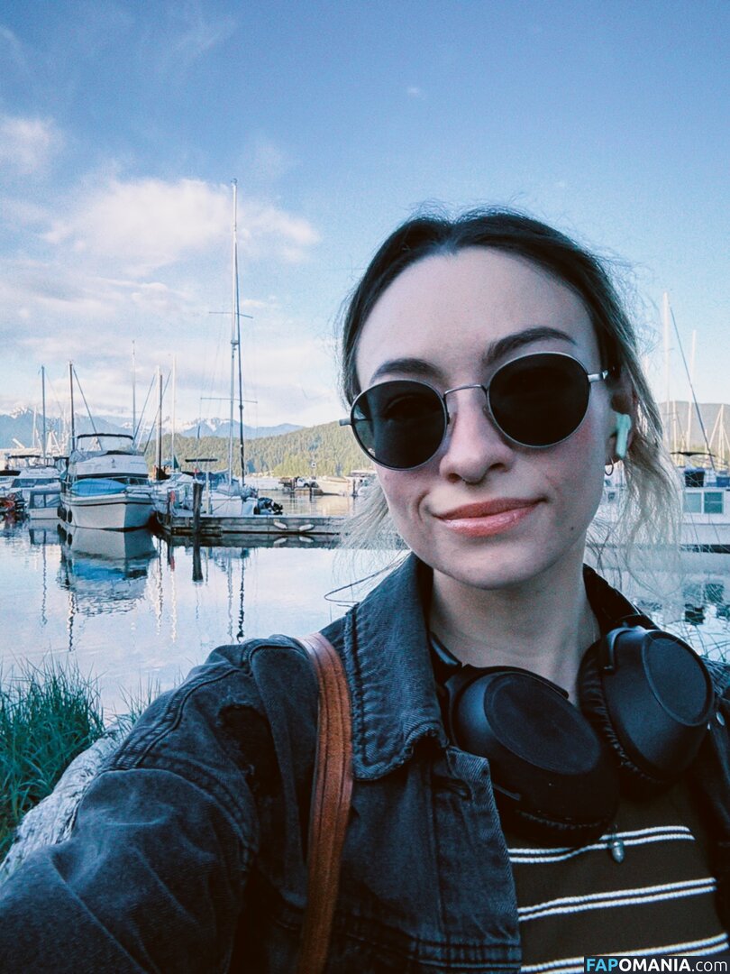 Jodelle Ferland / jodellemicah Nu OnlyFans  Foto vazada #4