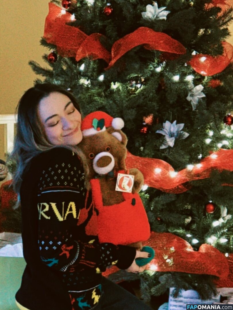 Jodelle Ferland / jodellemicah Nu OnlyFans  Foto vazada #5