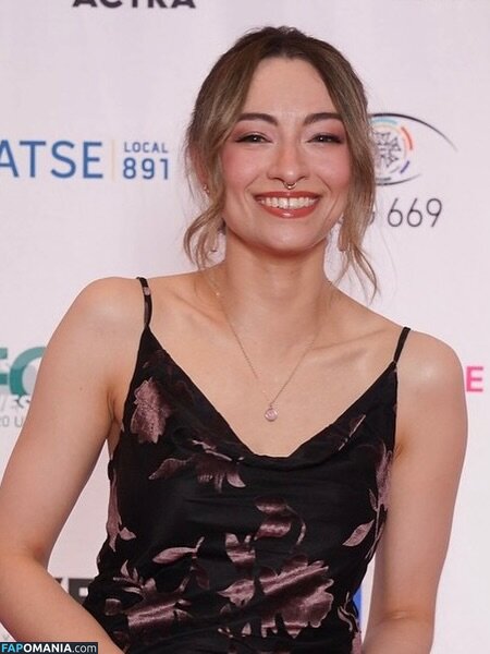 Jodelle Ferland / jodellemicah Nu OnlyFans  Foto vazada #6