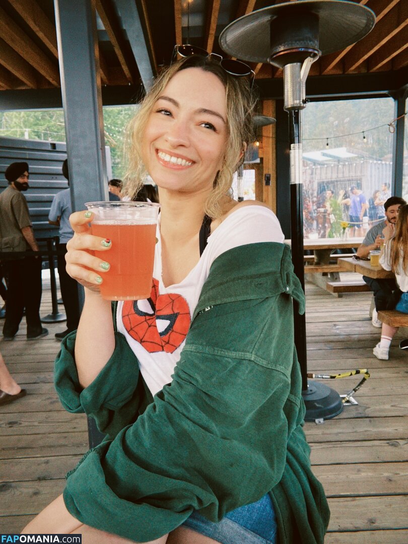 Jodelle Ferland / jodellemicah Nu OnlyFans  Foto vazada #7